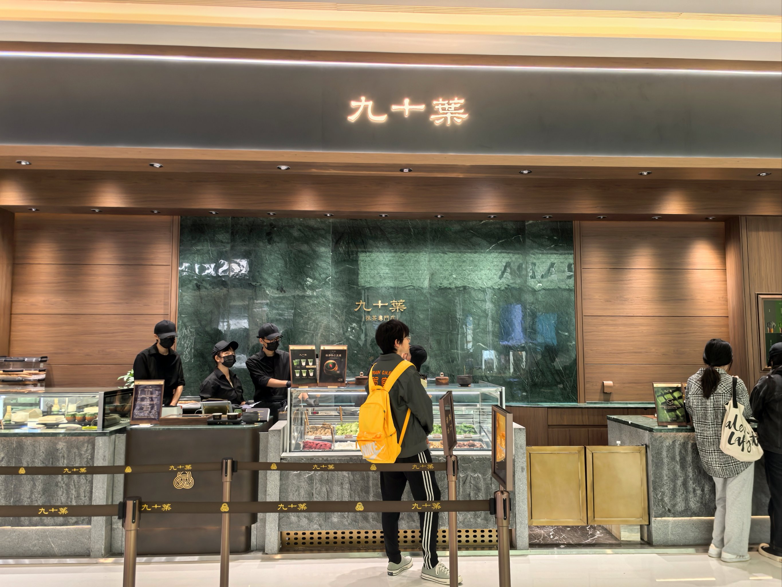 55夜色66夜色国产亚洲精品夜色的双重魅力——55夜色与66夜色的交织-第1张图片