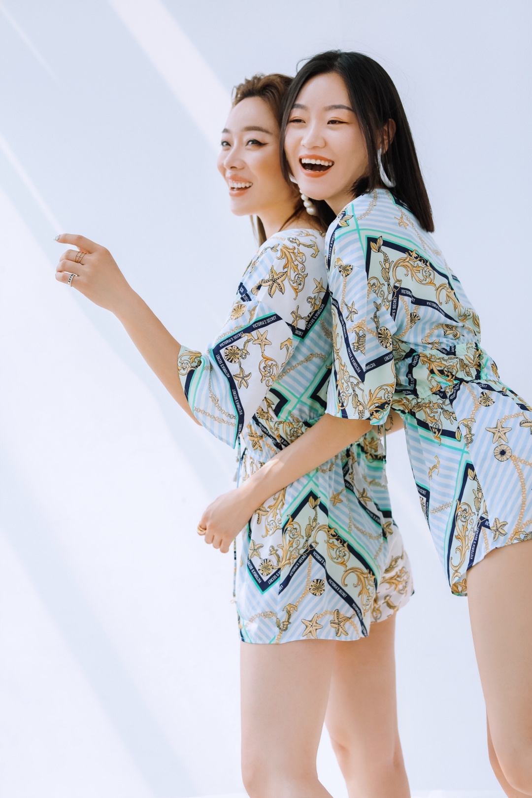 粉嫩小又紧水又多的小说探索粉嫩小又紧的秘密——水润之美的魅力-第1张图片