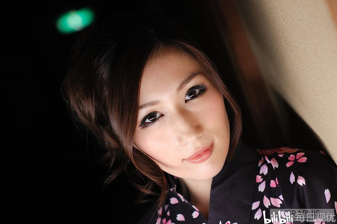 julia 京香探索Julia京香的魅力-第1张图片