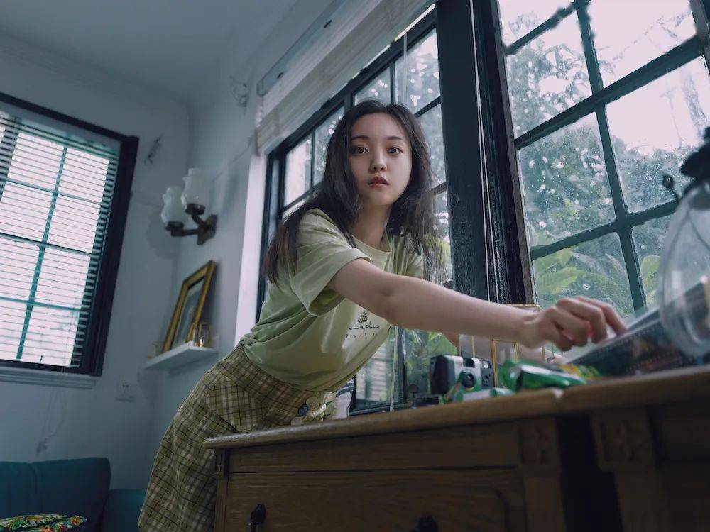 龙泽罗拉新专辑龙泽萝拉第二部，续写传奇-第1张图片