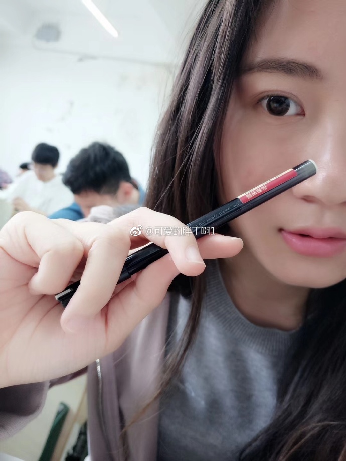 深入解析黑料不打烊与ZZZTTT14. SU现象-第2张图片