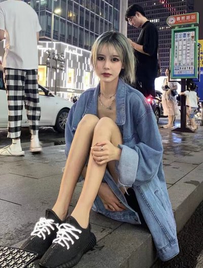 中国女性裸体与体毛特征探讨-第1张图片