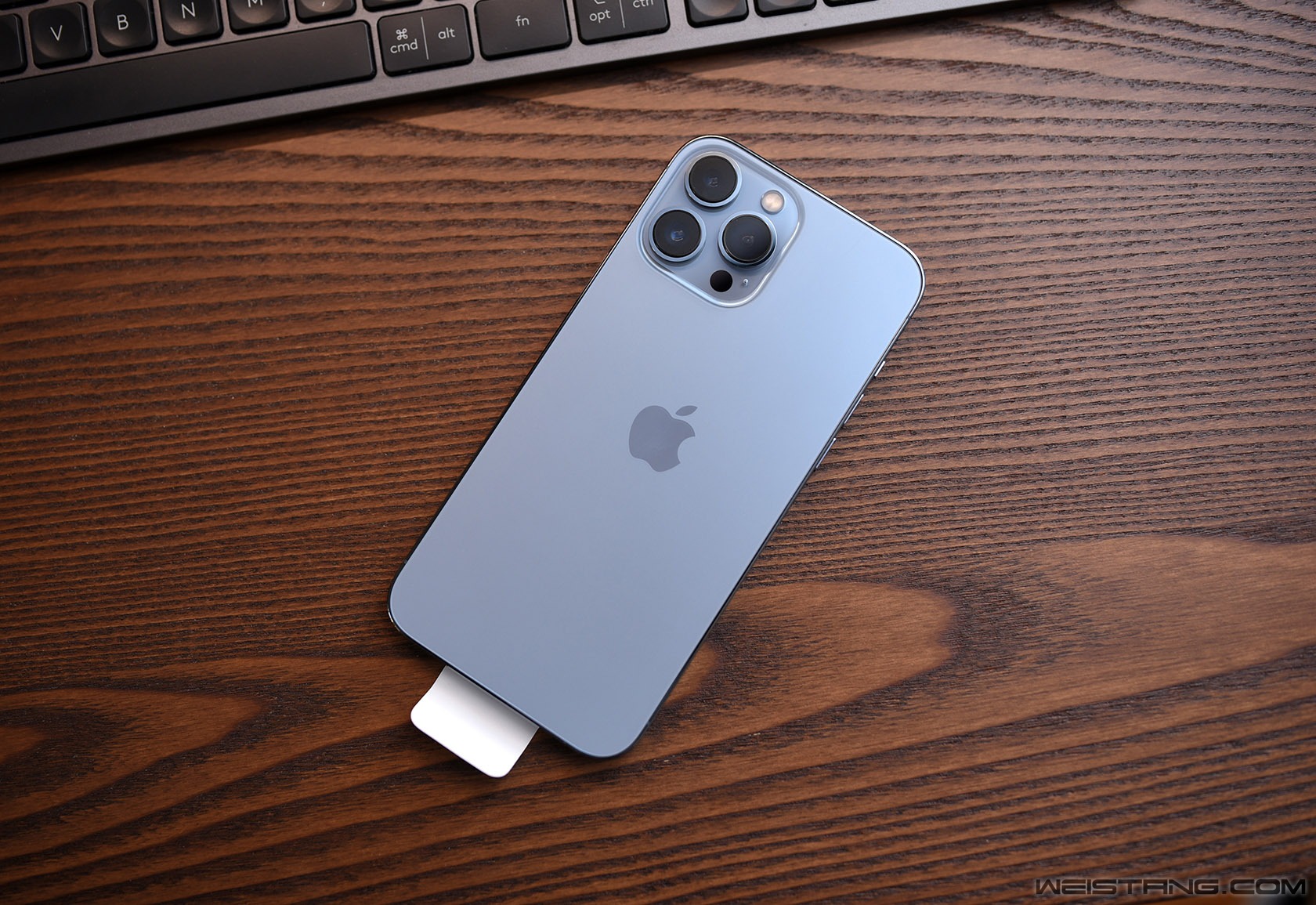 日本iphonepromax70日本市场中的iPhone Pro Max 70，技术、文化与消费的完美融合-第1张图片