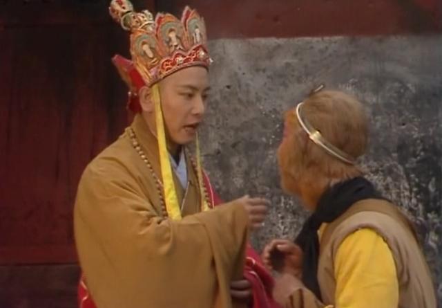 和尚在洞中沐浴山洞奇遇，与和尚的神秘经历-第1张图片