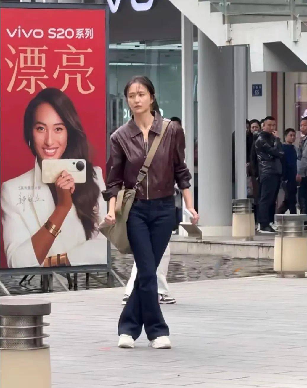 佟丽娅大瓜佟丽娅大瓜，娱乐圈的焦点与公众的关注-第1张图片