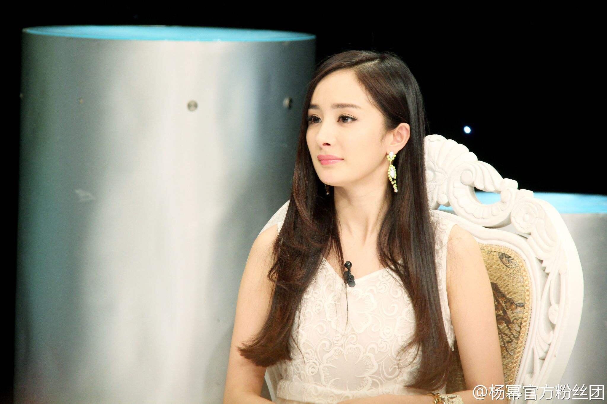 杨幂床戏深度解析杨幂在影视作品中的床戏表演-第1张图片