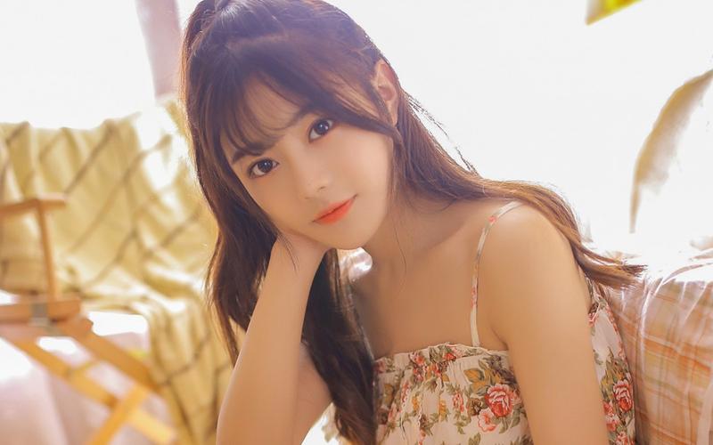 草莓榴莲向日葵18岁无限观看下载草莓、榴莲、向日葵与18岁，青春的甜蜜与自由-第3张图片