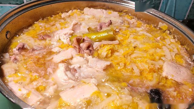 汆白肉与可可的独特邂逅-第1张图片